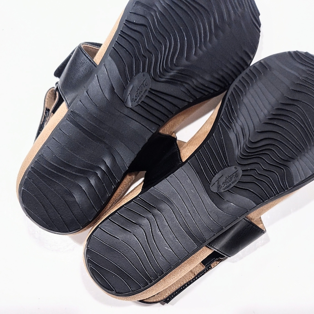 Trotters Pamola Sandals Womens 11 M Black Slingback Arch Support Shoes T1916-001 - Picture 8 of 12